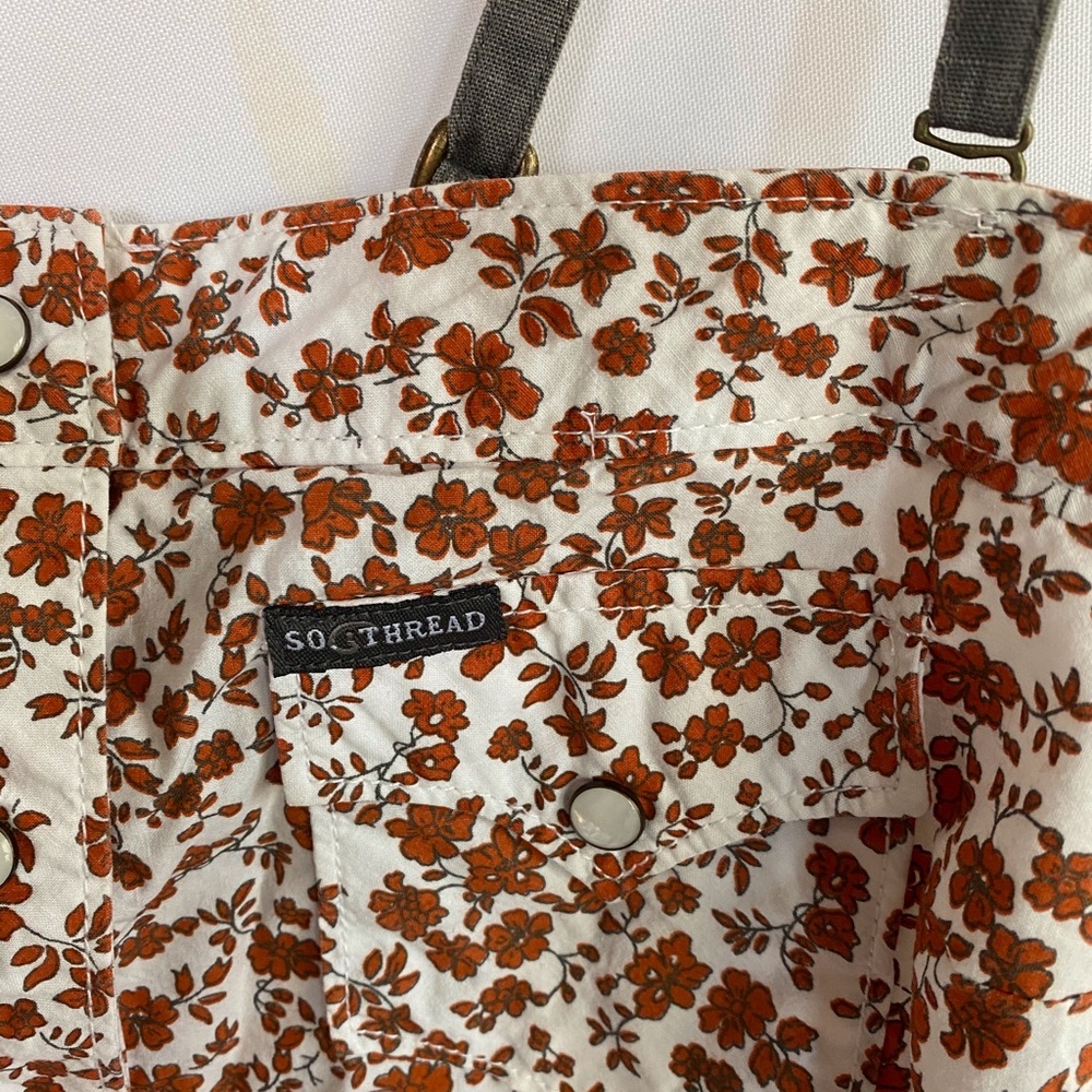 Southern Thread Convertible Blouse - Picture 2 of 6